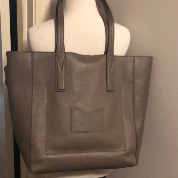 New Authentic Michael Kors Junie pebbled Leather tote - Picture 3 of 10